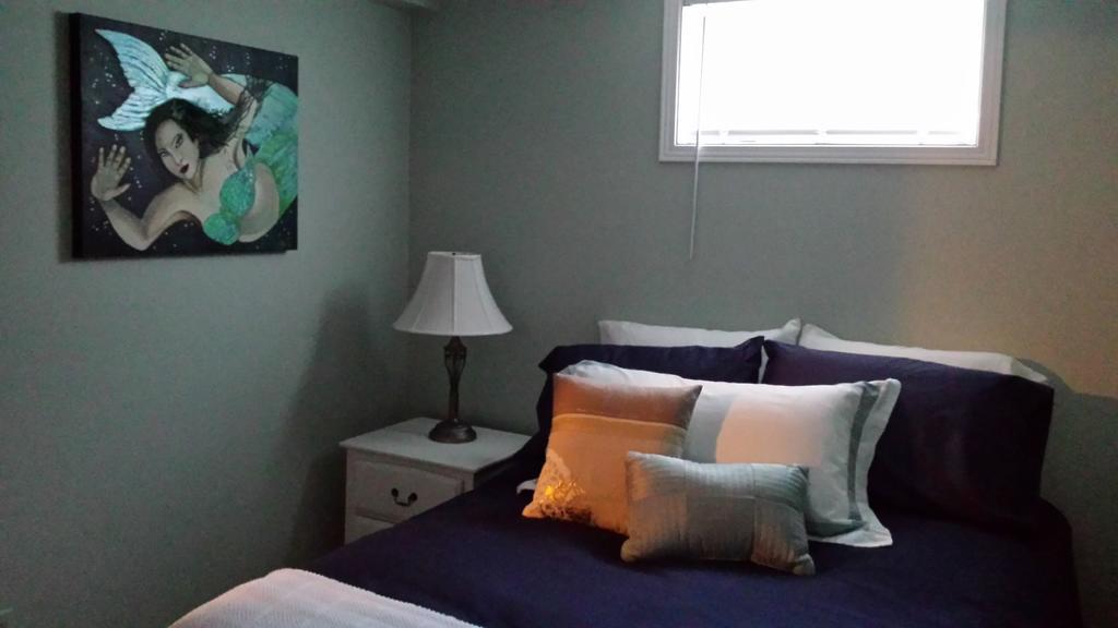 Fully Furnished On Broadway In Moncton Lejlighed Eksteriør billede